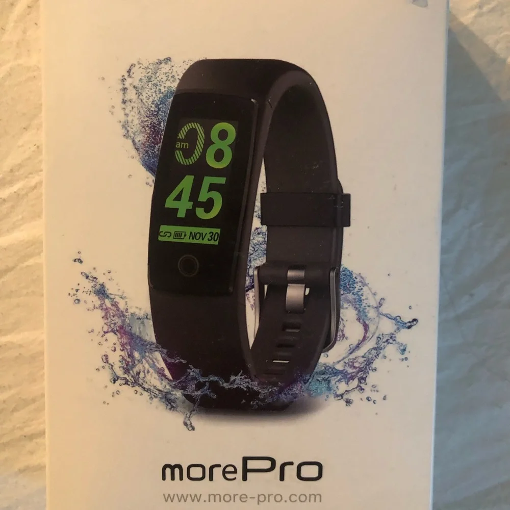 ** Brand New** Fitness Tracker bracelet
